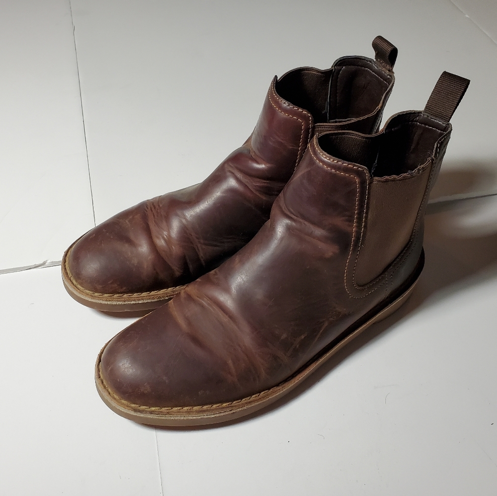 Clarks Chelsea Desert Boots Leather